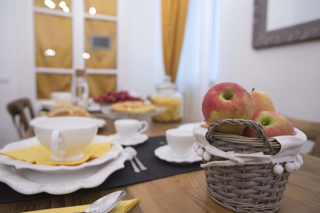 Testaccio Village Guesthouse Roma Ngoại thất bức ảnh